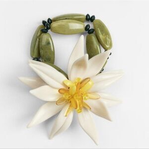 New ZARA Tropical Flower bead bracelet